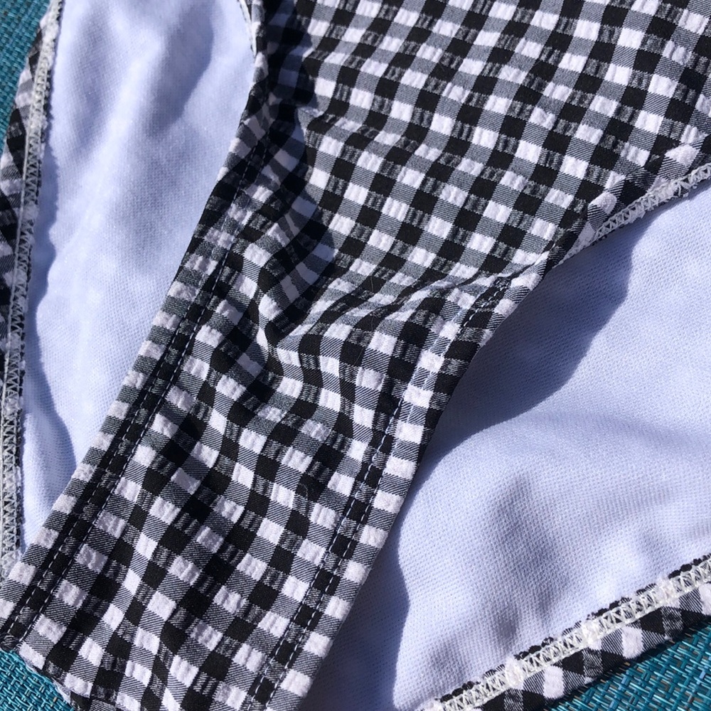 Bathing suit - Picture 3 of 6